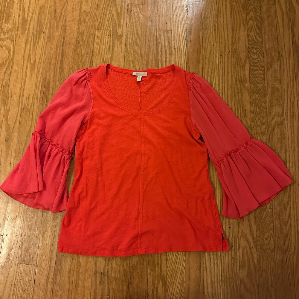 Anthropologie flowy sleeve top